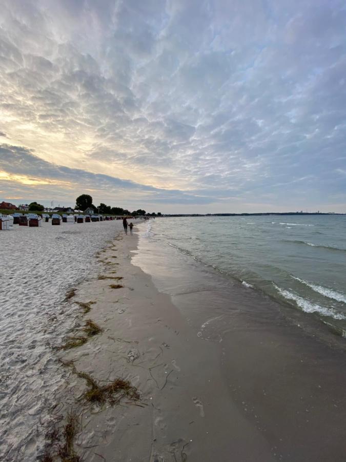 Stylische Ferienwohnung Scharbeutz Top Lage Strand Buitenkant foto